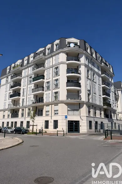 Appartement à Le Blanc-Mesnil (93150)
