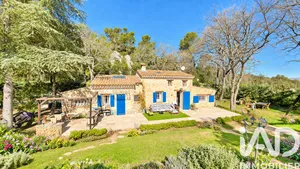 House in Peyrolles-en-Provence (13860)