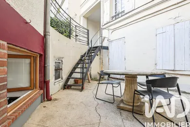Apartment in Paris (75016)