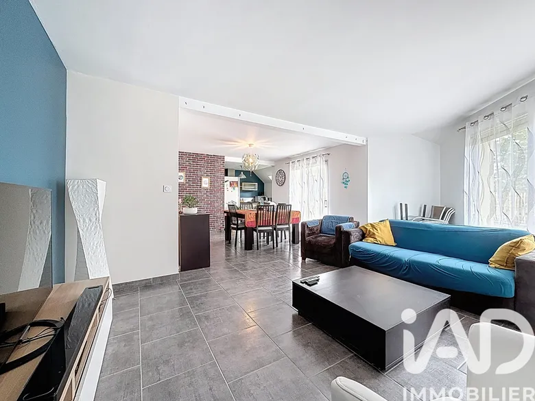 Maison 5 pièces 126 m² · à Dinan · 126 m² · 330 000 €