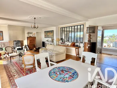 Appartement à Bordeaux (33200)