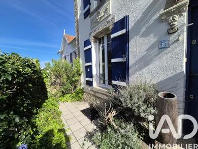 Maison de village à Batz-sur-Mer (44740)