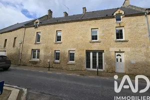 Maison de ville à Reviers (14470)