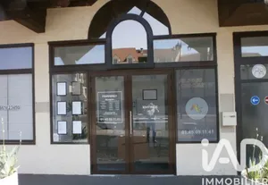 Murs commerciaux  à Marolles-en-Brie (94440)