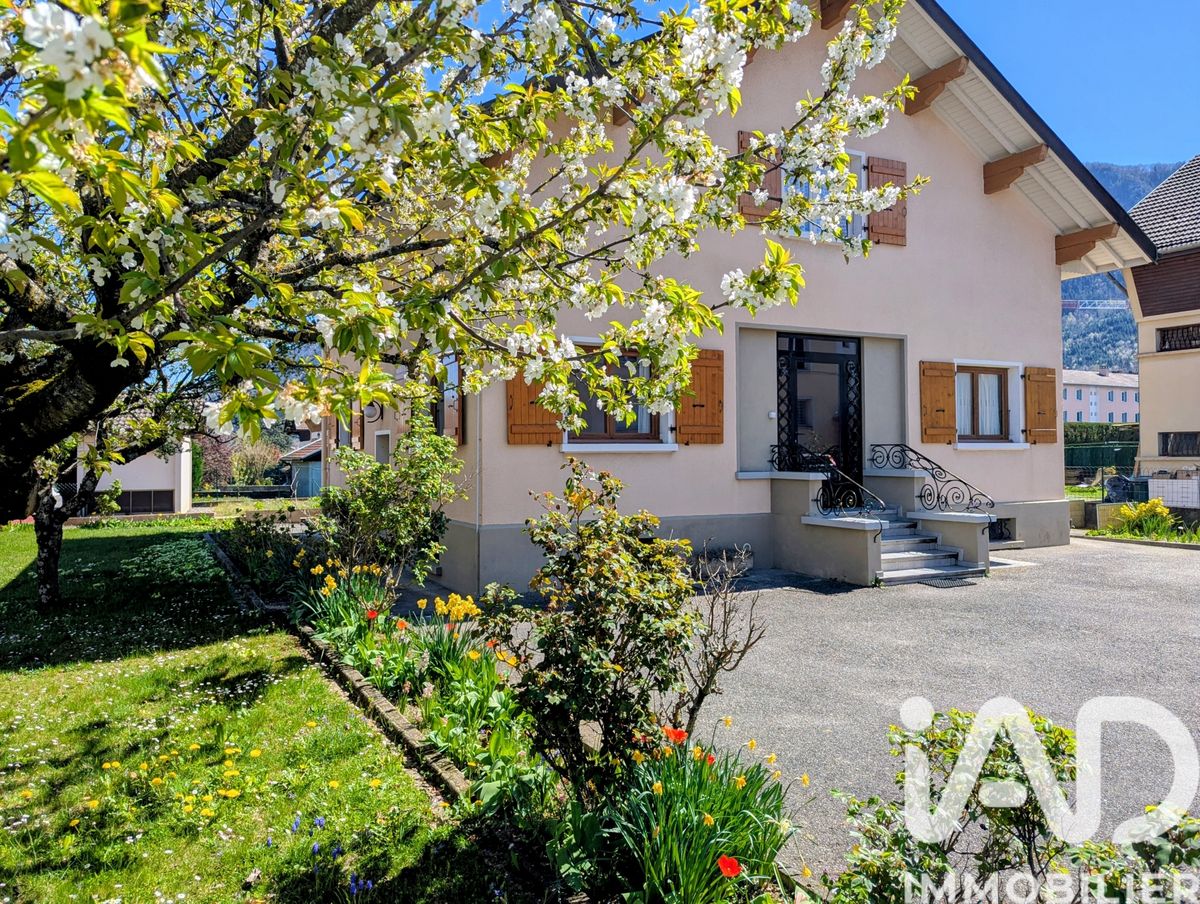 maison à Saint-Pierre-en-Faucigny