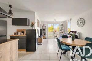 Apartment in Craponne (69290)