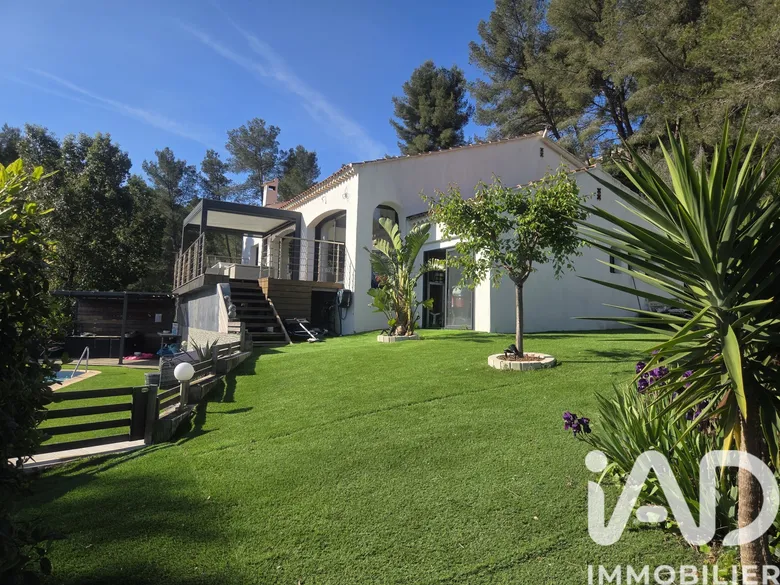 Maison 4 pièces 122 m² · à Hyères · 122 m² · 990 000 €