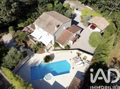 House in Garéoult (83136)