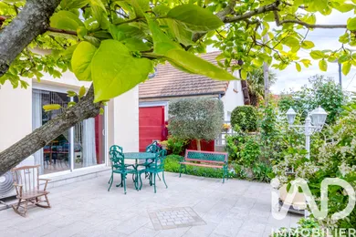 Maison traditionnelle à Cormeilles-en-Parisis (95240)