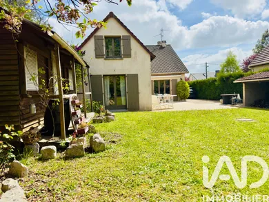 Maison à Maule (78580)