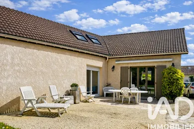 Maison à Maule (78580)