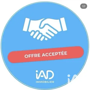 Commercial walls in Marolles-en-Brie (94440)