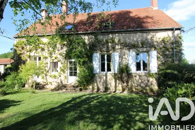 Domain in VARENNES-VAUZELLES (58640)
