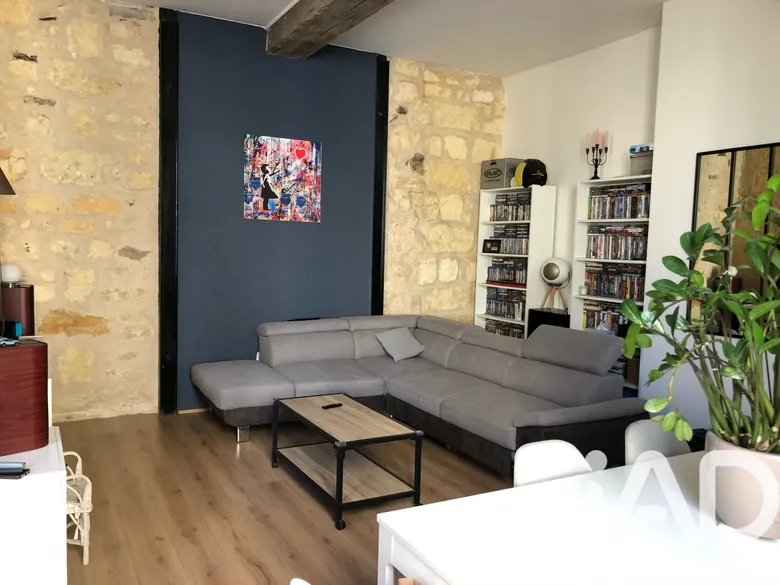 Appartement 4 pièces 107 m² · à Bordeaux · 107,1 m² · 313 000 €