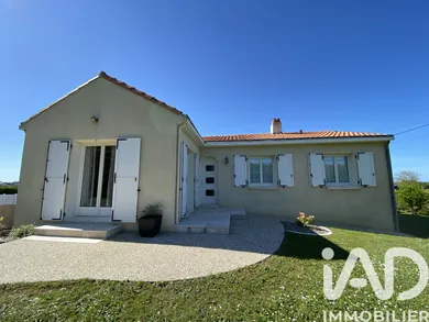 Maison à Saint-Paul-en-Pareds (85500)