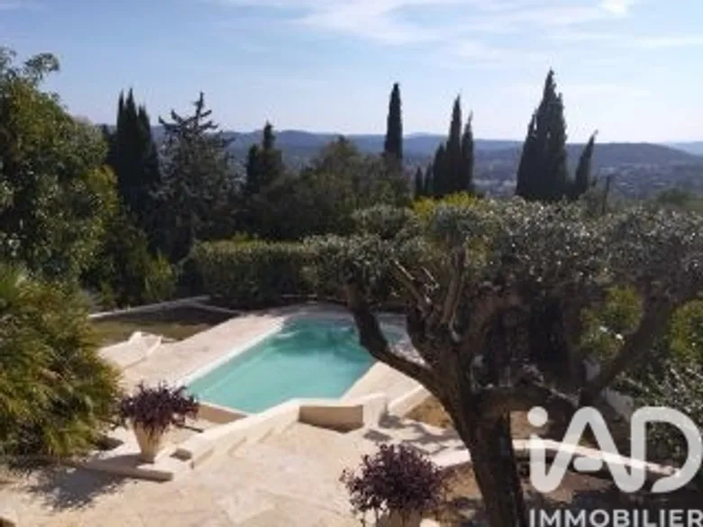 Maison 10 pièces 150 m² · à Cabris · 150 m² · 780 000 €