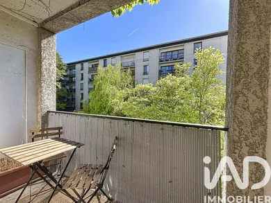 Apartment in Antony (92160)