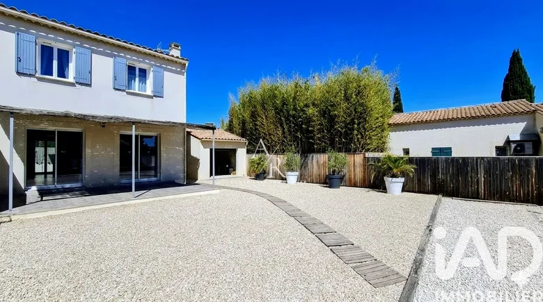 Maison 4 pièces 105 m² · à Paradou · 105 m² · 415 000 €