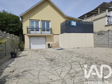 Maison à Saint-Quentin (02100)