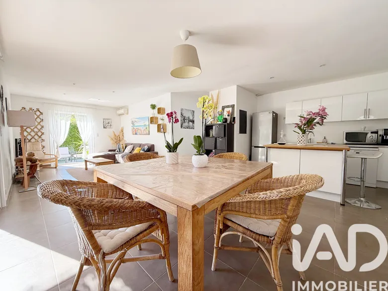 Maison 4 pièces 91 m² · à Pierrefeu-du-Var · 91 m² · 445 000 €
