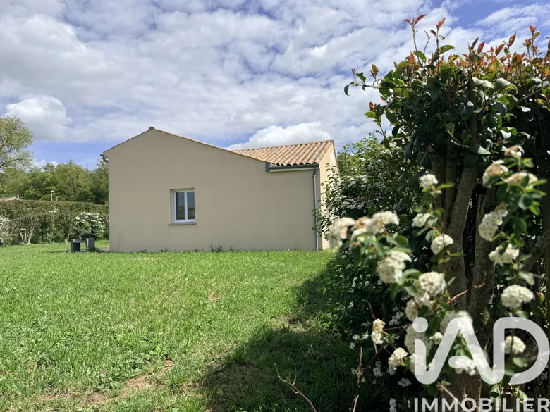 Maison 4 pièces 101 m² · à Benon · 101 m² · 240 000 €