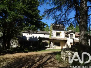 Maison de campagne à Puy-l'Évêque (46700)