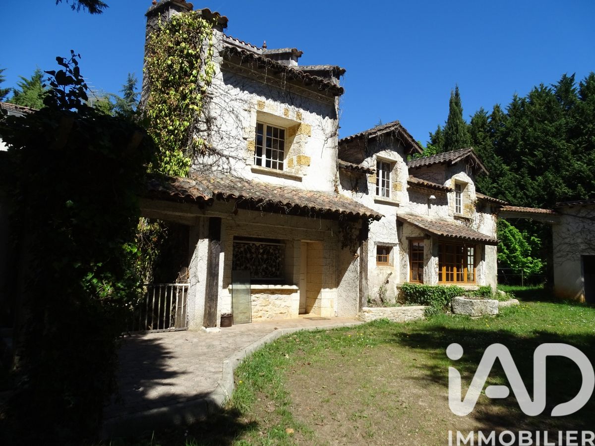 maison à Puy-l'Évêque