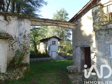 Maison de campagne à Puy-l'Évêque (46700)