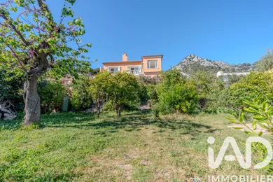 Maison à Toulon (83200)