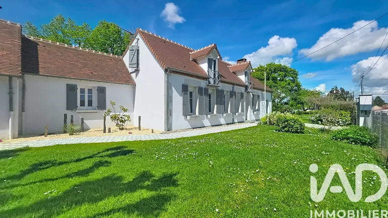 Maison 6 pièces 175 m² · à Neuilly-le-Réal · 175 m² · 299 000 €