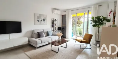 Apartment in Cannes (06400)