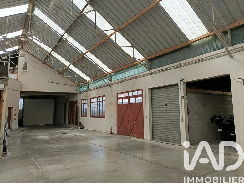 Maison 15 pièces 355 m² · à Loudun · 355 m² · 365 000 €