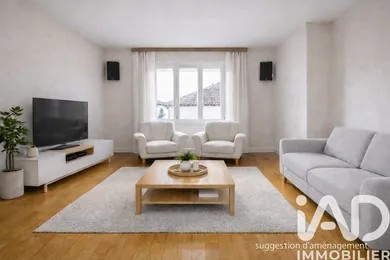 Architectural house in Fontaine-lès-Dijon (21121)