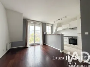 Apartment in Vauréal (95490)