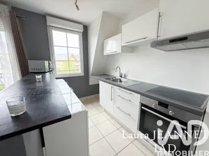 Apartment in Vauréal (95490)