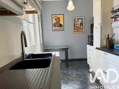Apartment in Toulon (83000)