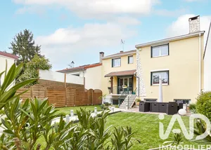 Maison à Rueil-Malmaison (92500)