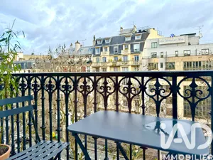 Apartment in Paris (75014)