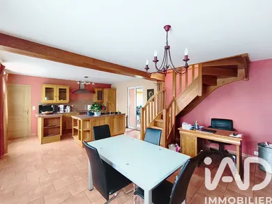 Maison de campagne à Sainte-Marie-d'Attez (27160)