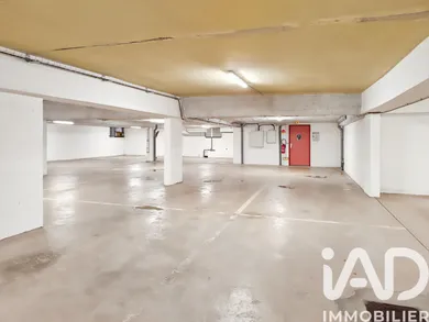 Parking à Pontoise (95300)