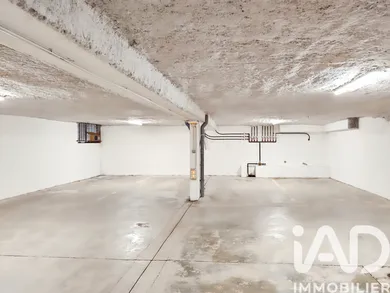 Parking à Pontoise (95300)