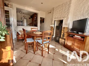 House in Pont-l'Évêque (60400)