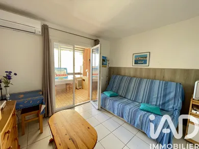 Apartment in La Londe-les-Maures (83250)