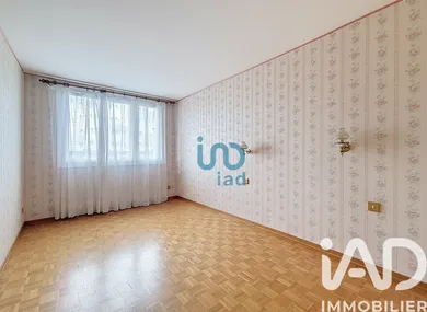 Apartment in Dreux (28100)