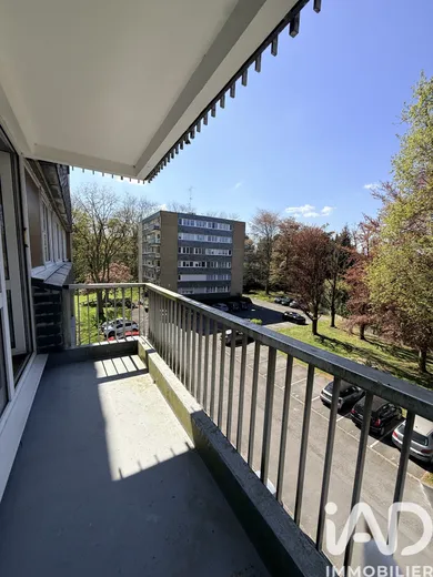 Apartment in Lys-lez-Lannoy (59390)