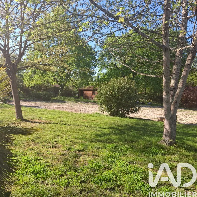 Terrain à bâtir à Montauban (82000) · 96 000 €