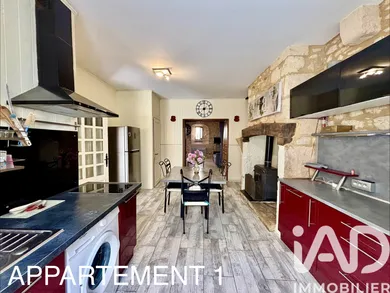 Immeuble à Montignac-Lascaux (24290)