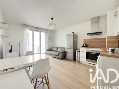 Apartment in Issy-les-Moulineaux (92130)