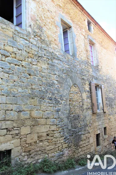 Immeuble à Villefranche-du-Périgord (24550)