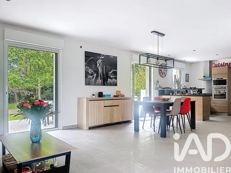 Maison 5 pièces 128 m² · à Fay-de-Bretagne · 128 m² · 342 000 €